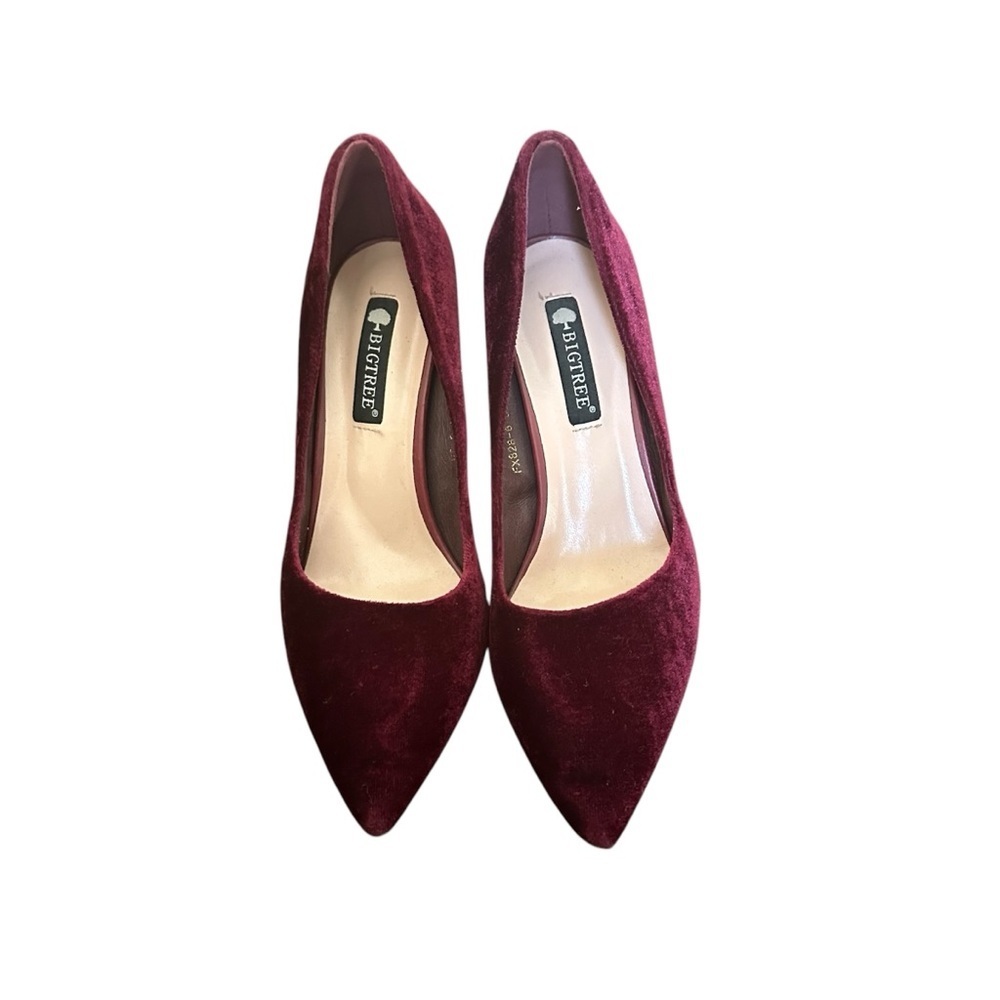 Big Tree Heels Elegant Velvet Pumps